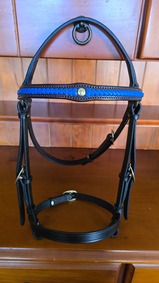 Round Stud With Blue Braid - Handmade Stock Bridle